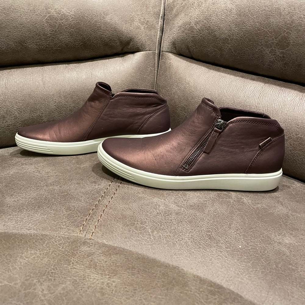 ECCO Soft 7 Bootie